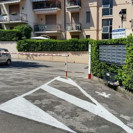 B&B Holidays Artisti Peschiera del Garda Zewnętrze zdjęcie