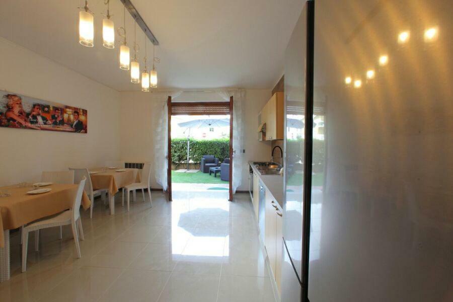 B&B Holidays Artisti Peschiera del Garda Zewnętrze zdjęcie