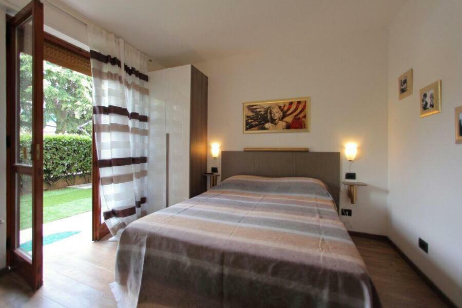 B&B Holidays Artisti Peschiera del Garda Zewnętrze zdjęcie