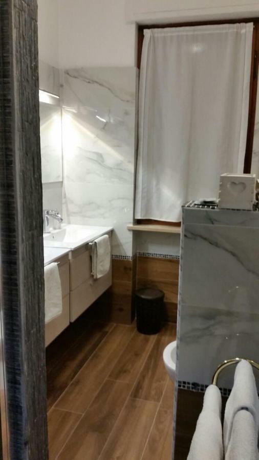 B&B Holidays Artisti Peschiera del Garda Zewnętrze zdjęcie